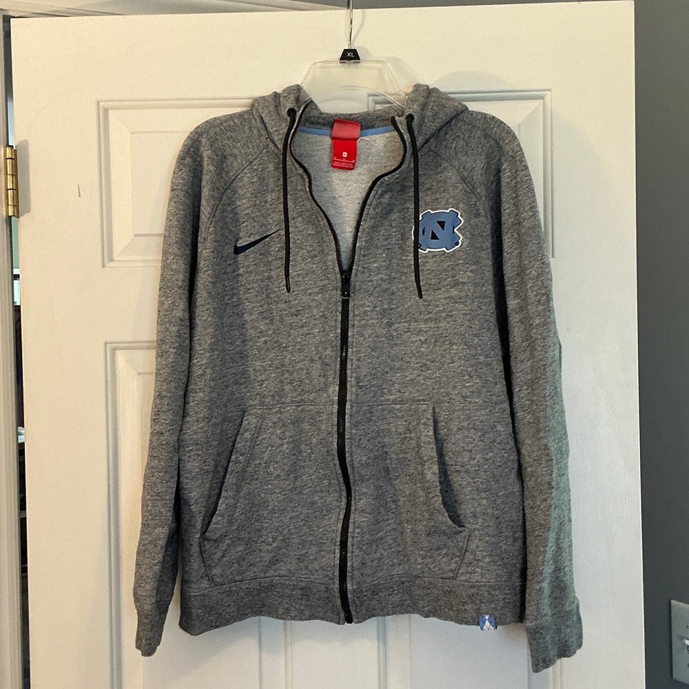 Nike North Carolina Tar Heels Gray Full-Zip Hoodie XL